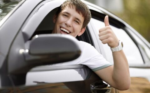 How to select the right car insurance for your adolescent driver